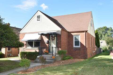 13Th, MILWAUKEE, WI 53221