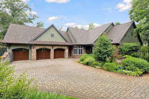 Pine, SAINT PAUL, MN 55127