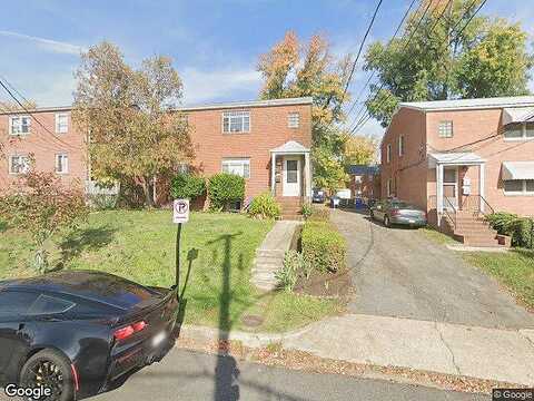 13Th, ARLINGTON, VA 22204