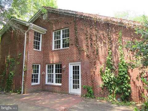 Duke, GORDONSVILLE, VA 22942