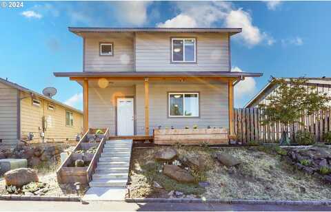 11Th, THE DALLES, OR 97058