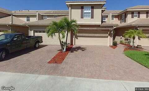 Isabella Dr, Melbourne, FL 32935