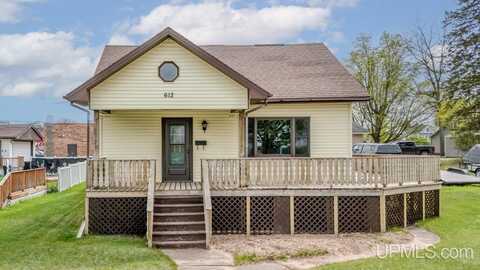 612 Saginaw, Norway, MI 49870