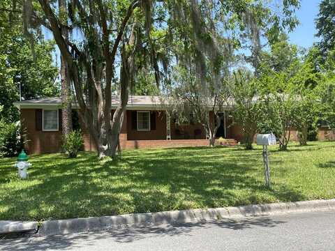 1304 Kimberly Drive, Valdosta, GA 31602
