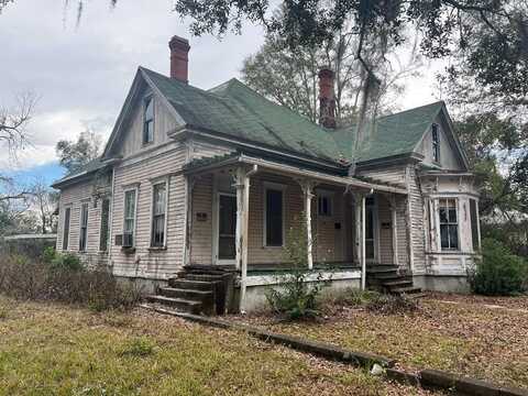 108 Wells St, Valdosta, GA 31601