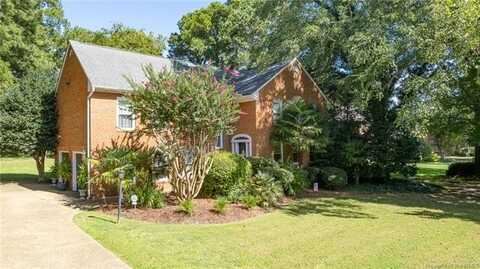 705 Marlbank Drive, Yorktown, VA 23692