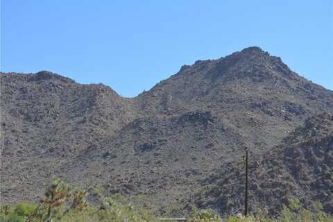 11964 S Carrow Road, Yucca, AZ 86438