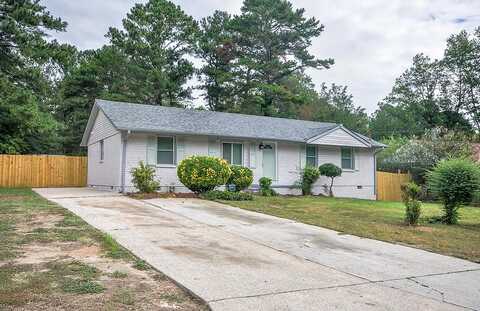 Royce, JONESBORO, GA 30238