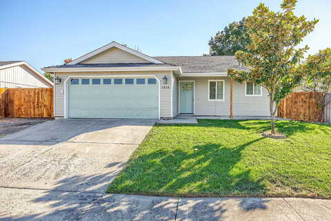 Francine, WHITE CITY, OR 97503