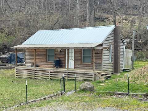 Cool Springs, THAXTON, VA 24174