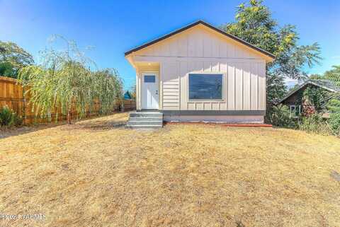 Fair, YAKIMA, WA 98901
