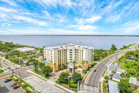 Pineapple, MELBOURNE, FL 32935