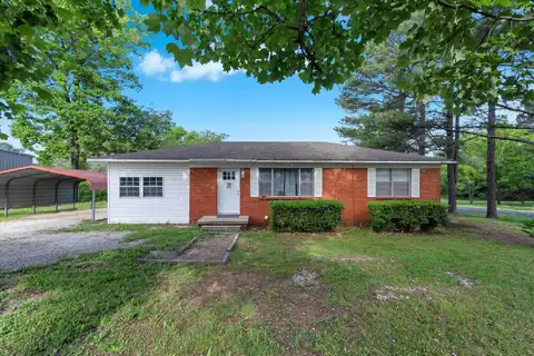 208 S Rockingchair Road, Paragould, AR 72450