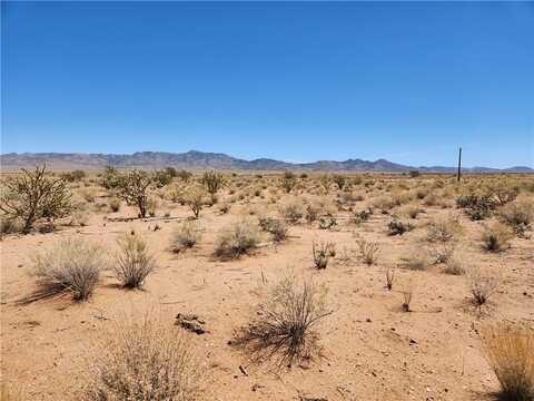 5902 N Ross Drive, Kingman, AZ 86401