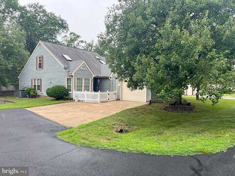 Savannah, FREDERICKSBURG, VA 22407