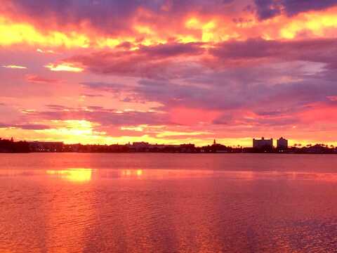 Boca Ciega Isle, ST PETE BEACH, FL 33706