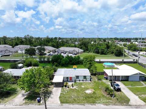 2109 W Norwood Drive, Panama City, FL 32405