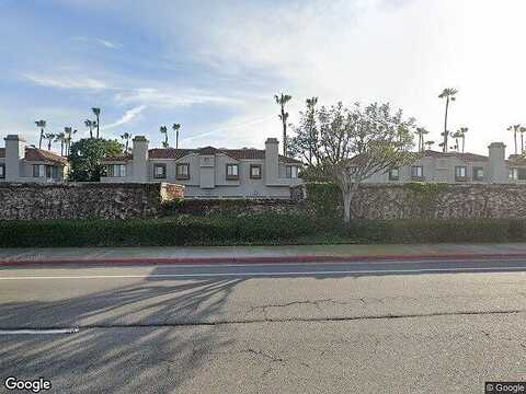 Tiara Dr, Huntington Beach, CA 92649