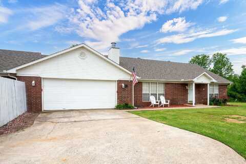 1005 S German Lane, Conway, AR 72034