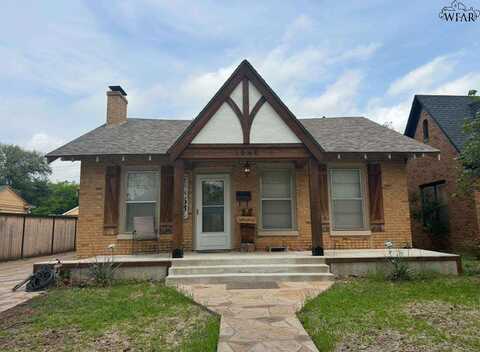 1648 DAYTON AVENUE, Wichita Falls, TX 76301