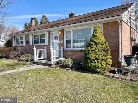 Duke, PALMYRA, PA 17078