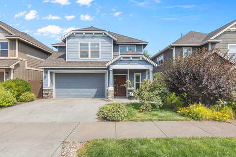 Evelyn, BEND, OR 97701