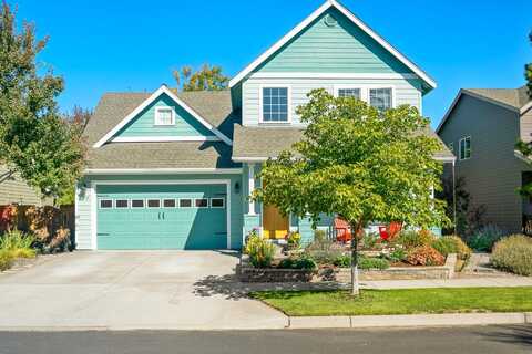 Capella, BEND, OR 97702
