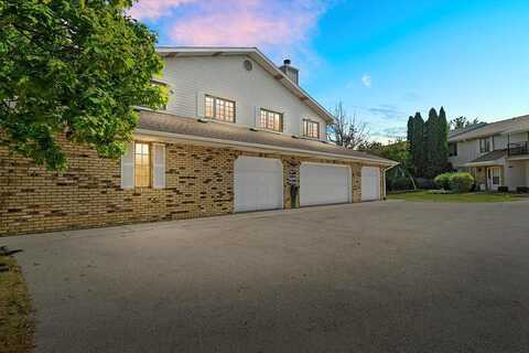 Sun Valley, RACINE, WI 53406