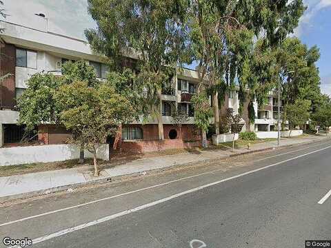 Reseda Blvd, Tarzana, CA 91335