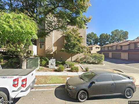 Chandler Ave, Simi Valley, CA 93065