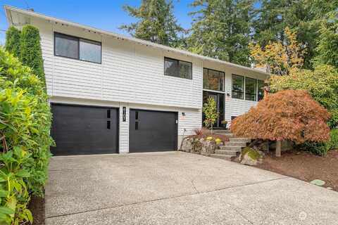 122Nd, BELLEVUE, WA 98006