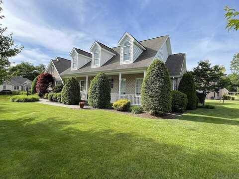 Curtis, JOHNSTOWN, PA 15904
