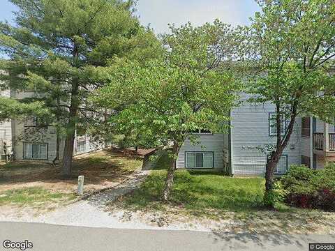 Victoria Dr, Alexandria, VA 22310