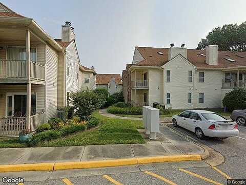 Rainbow Ct, Newport News, VA 23608