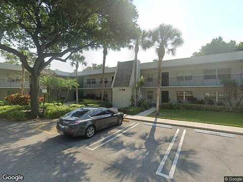 N Cypress Dr, Pompano Beach, FL 33069