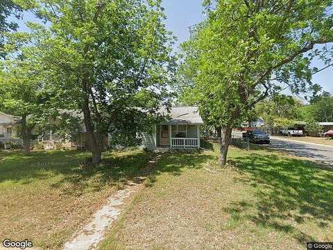 Jefferson St W, Kerrville, TX 78028