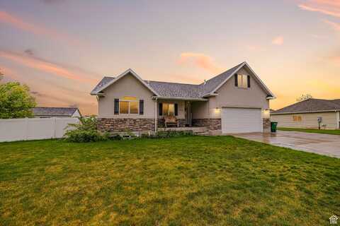 702 E 440 S, Hyrum, UT 84319