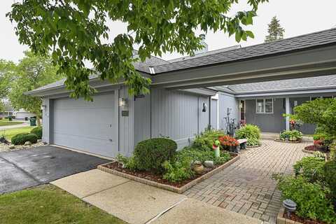 Kirkland, MEQUON, WI 53092