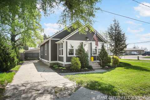 204 DIXIE STREET, SPRING LAKE, MI 49456