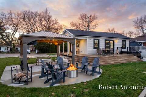 2301 SCHIMPERLE DRIVE, GRAND RAPIDS, MI 49525