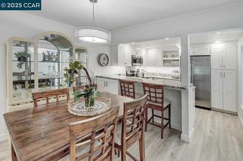 2017 Oakmont Way, Walnut Creek, CA 94595