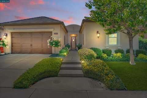 1532 Symphony Cir, Brentwood, CA 94513