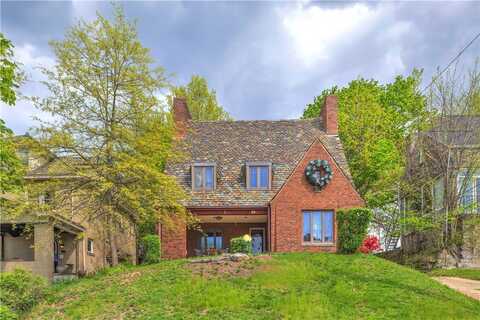221 Seabright St, Perry Hilltop, PA 15214