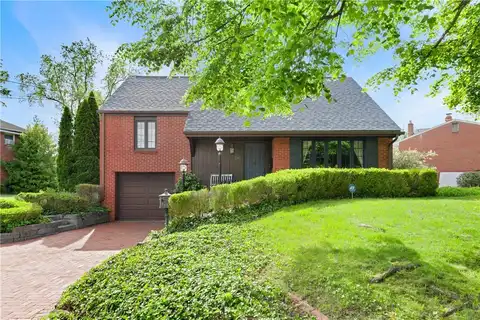 216 Fernledge Dr, New Kensington, PA 15068