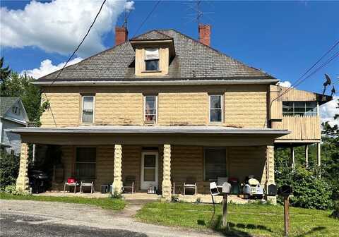 114 Petroleum Ave, Claysville, PA 15323