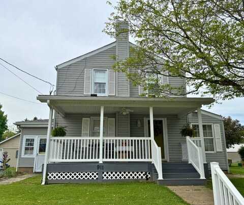 911 Columbia Ave, Grove City, PA 16127