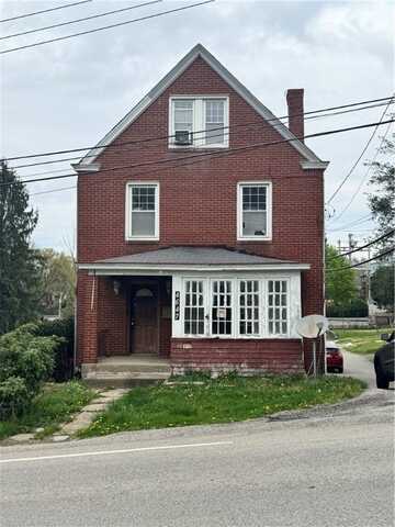 4647 W Run Rd, Lincoln, PA 15207