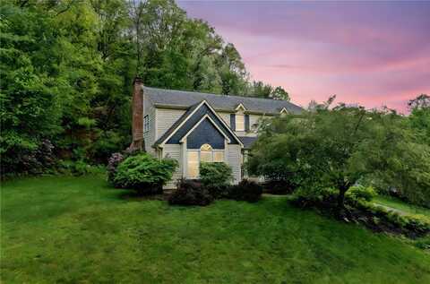 2622 Timberglen Dr, Sewickley, PA 15090