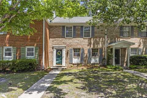 807 Seabury Court, Wilmington, NC 28403