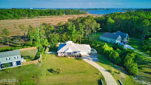 258 Gus Horne Road, Holly Ridge, NC 28445